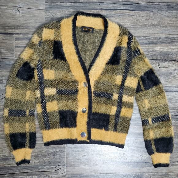 TRUTH by Republic Women’s Fuzzy Knit Plaid Cardigan Black Yellow Retro Preppy - Picture 8 of 8